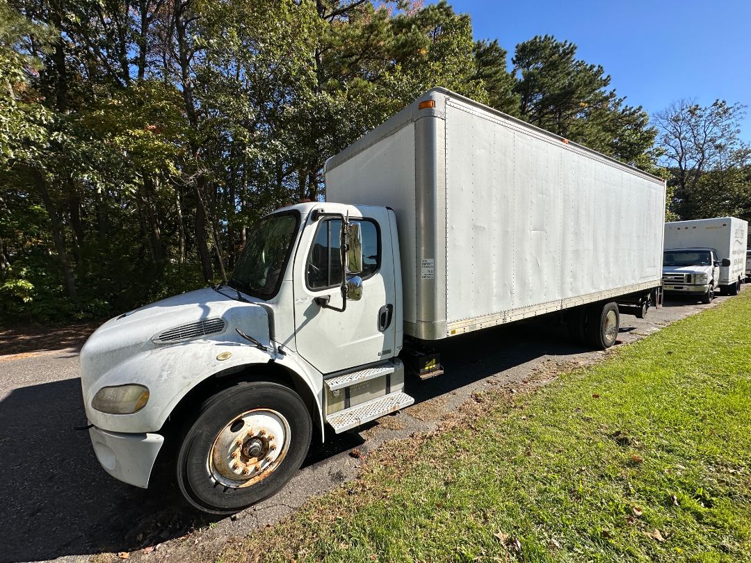 2006 FREIGHTLINER M2 Business Class Box Truck